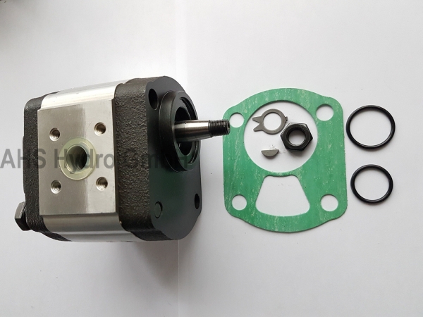 Krieger Hydraulikpumpe Krieger KS30, KS33A, KS50 u.a. MWM Motor mit 16ccm